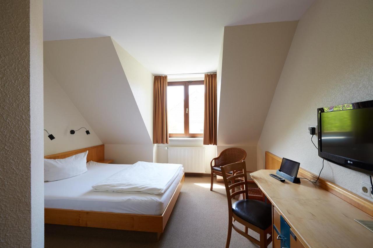 Hotel Garni "Zum Eichwerder" Templin Ngoại thất bức ảnh