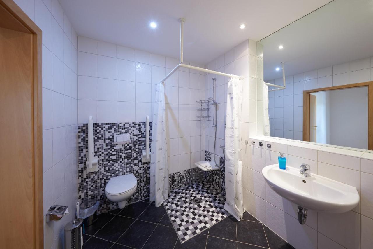 Hotel Garni "Zum Eichwerder" Templin Ngoại thất bức ảnh