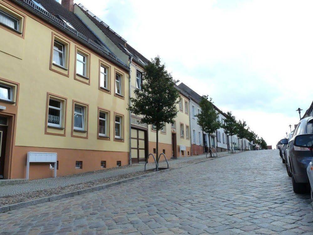 Hotel Garni "Zum Eichwerder" Templin Ngoại thất bức ảnh